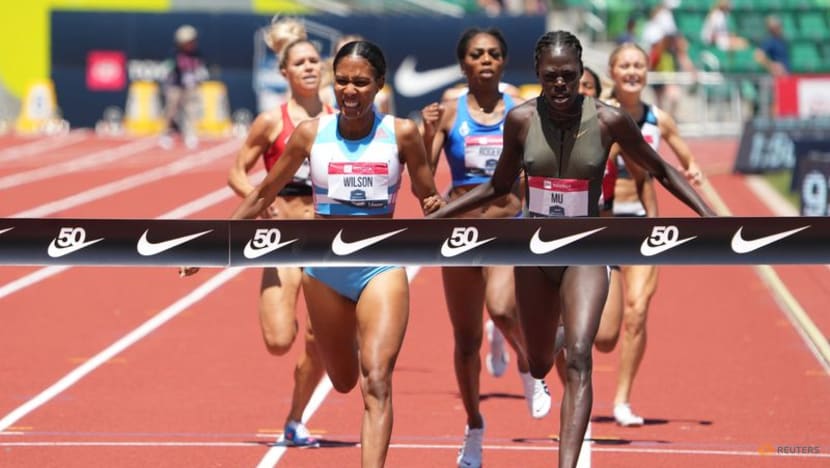 Lyles overcomes teenager Knighton, Steiner stuns rivals to win 200m Lyles overcomes teenager Knighton, Steiner stuns rivals to win 200m