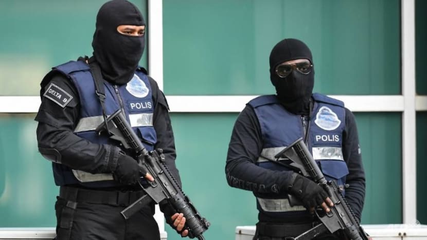 10, including 4 children, arrested in Johor Bahru drug bust 10, including 4 children, arrested in Johor Bahru drug bust