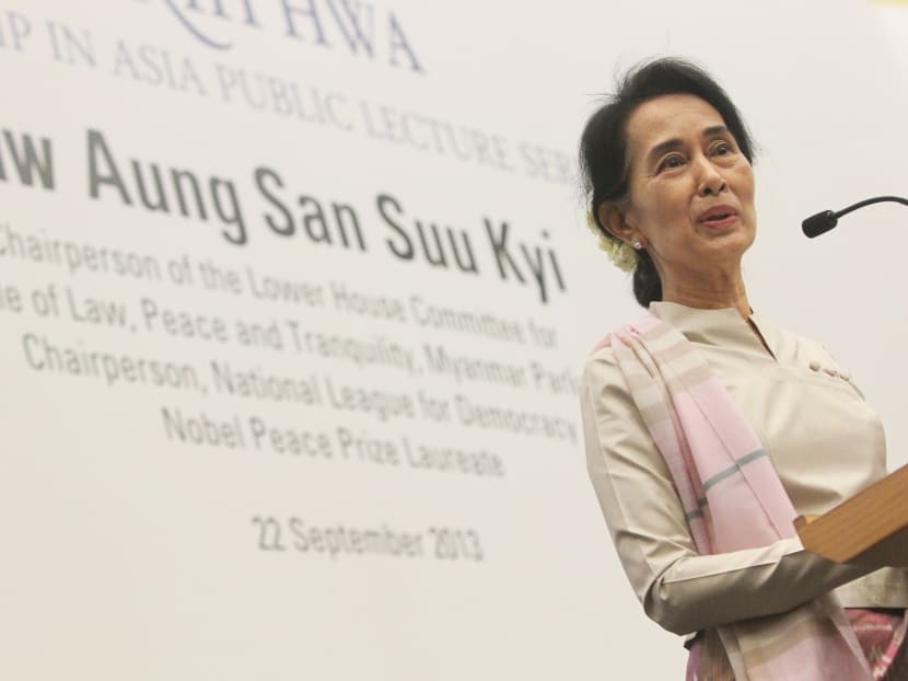 Ms Aung San Suu Kyi gives leadership lecture in Singapore Management University on Sept 22, 2013. Photo: Don Wong