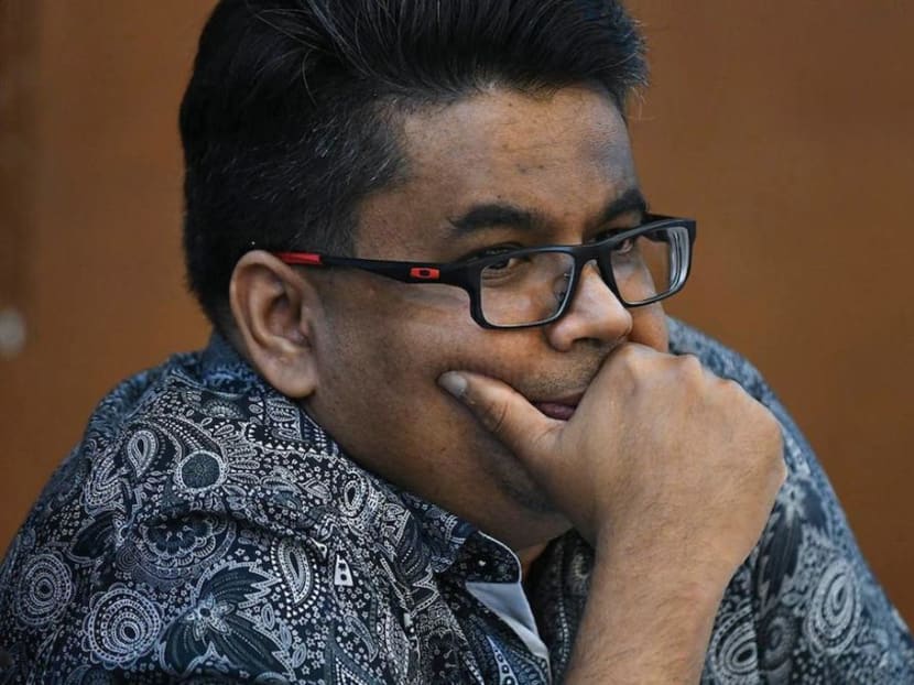 Dr Rais Hussin, who heads Parti Pribumi Bersatu Malaysia’s policy and strategy bureau, said that there is “nothing to gain by issuing threats to interdict Malaysian ships in Malaysian or Singaporean waters. What they will get is only pain by a thousand cuts”. Dr Rais Hussin, who heads Parti Pribumi Bersatu Malaysia’s policy and strategy bureau, said that there is “nothing to gain by issuing threats to interdict Malaysian ships in Malaysian or Singaporean waters. What they will get is only pain by a thousand cuts”.