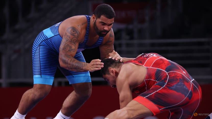 Olympics-Wrestling-American Steveson cruises into freestyle super heavyweight final Olympics-Wrestling-American Steveson cruises into freestyle super heavyweight final