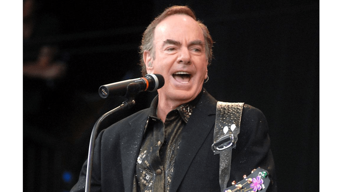 A Neil Diamond musical is coming to Broadway 8 Days