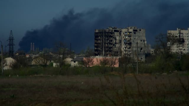 乌克兰军方宣布守卫马里乌波尔亚速钢铁厂行动结束