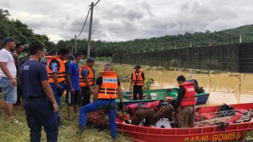 Body of student who went missing amid Johor floods found in Kluang Body of student who went missing amid Johor floods found in Kluang