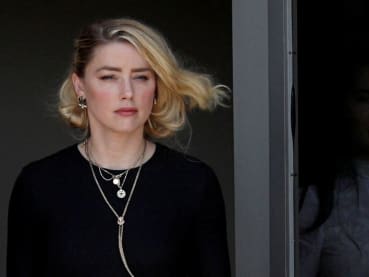 Amber Heard to settle defamation case with ex-husband Johnny Depp