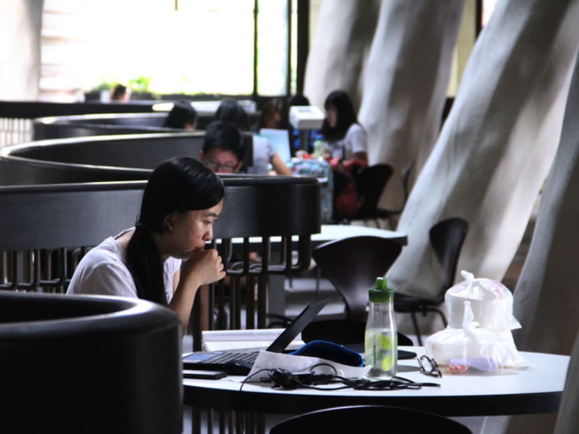 A student at Nanyang Technological University. Over 200,000 people have participated in the current three NTU Massive Open Online Courses — in symmetry, forensic science and e-commerce. Photo: Daryl Kang