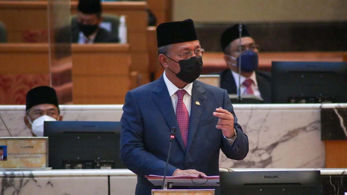 Membantu orang miskin, merevitalisasi bisnis prinsip utama anggaran Johor 2022, kata kepala menteri