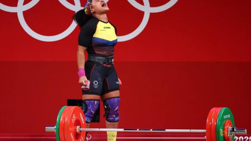 Olympics-Weightlifting-Ecuador's Barrera wins gold in women's 76 kg event