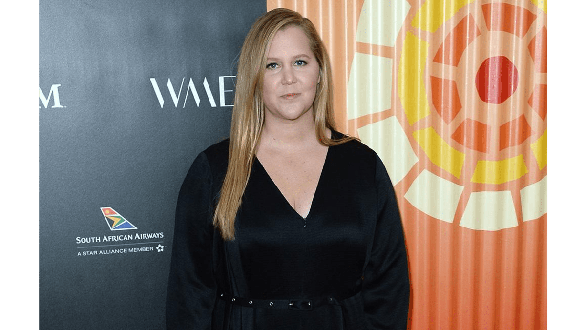 Amy Schumer Loves Having Sex With Her Husband 8days 