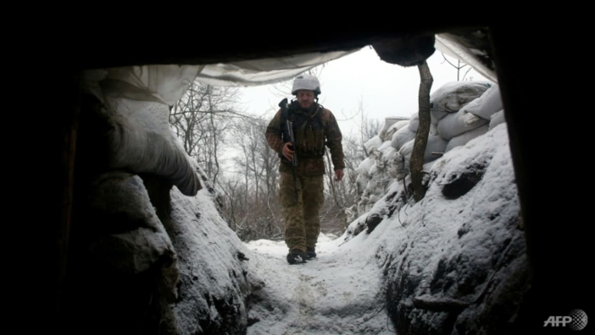 Defying West, Putin orders troops to Ukraine rebel regions
