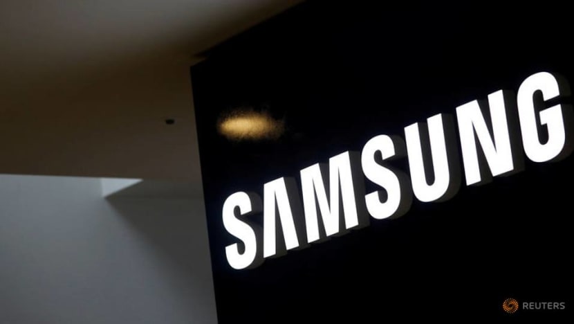 Samsung Electronics flags 56% fall in Q3 operating profit Samsung Electronics flags 56% fall in Q3 operating profit