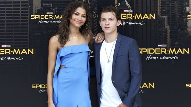Tom Holland首度高调认爱Zendaya