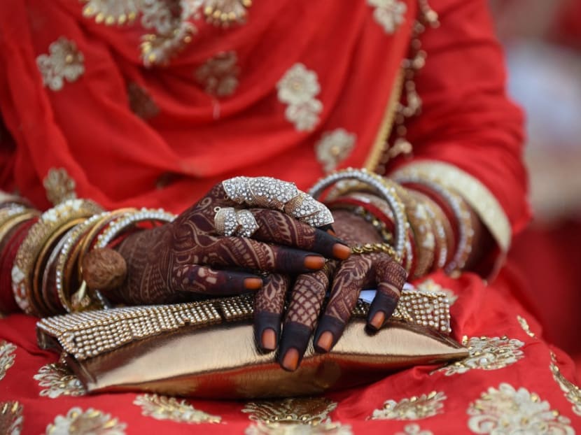 Bride in India marries another man after groom turns up drunk during wedding procession