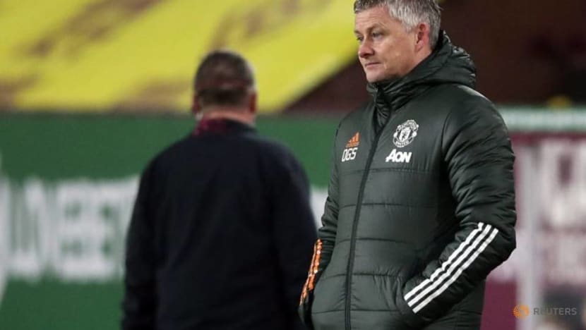 Soccer-Solskjaer condemns 'disgusting' online racist abuse aimed at Man United duo