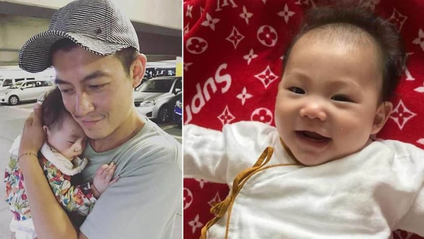 First image of Edison Chen with baby daughter revealed
