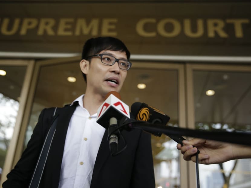 Blogger Roy Ngerng speaking to media after leaving Supreme Court on July 1 2015. Photo: Wee Teck Hian