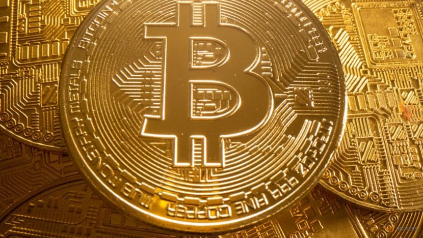 Bitcoin falls to lowest level in 16 months, giving up 2021 gains 