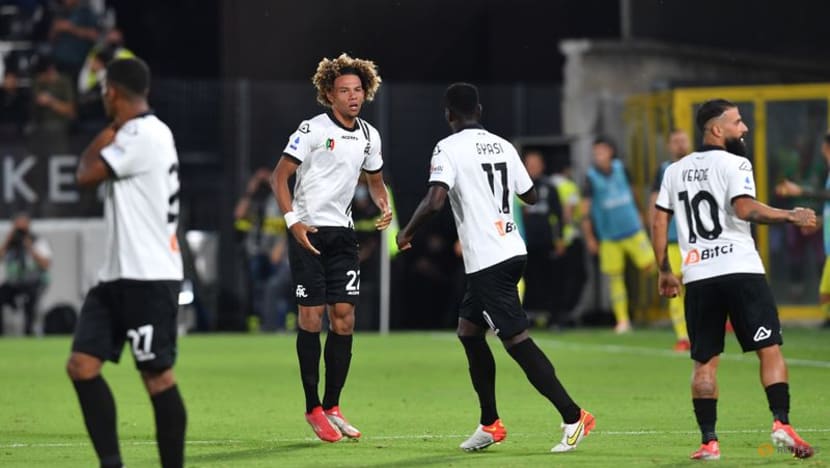 Football: De Ligt ends Juve wait for Serie A victory at Spezia Football: De Ligt ends Juve wait for Serie A victory at Spezia