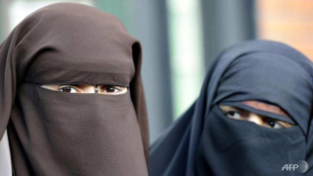 Orang Swiss menganggap ‘larangan burqa’ dalam pemungutan suara berpusat pada keselamatan dan hak