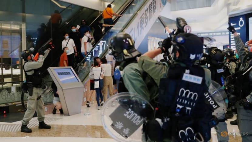 Hong Kong police chief admits 'undesirable' behaviour towards media at protest Hong Kong police chief admits 'undesirable' behaviour towards media at protest