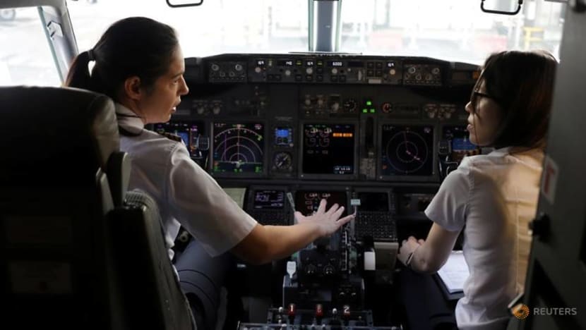 Delta, facing its own troubles, may have to repay US$300 million on behalf of Brazil's Gol Delta, facing its own troubles, may have to repay US$300 million on behalf of Brazil's Gol