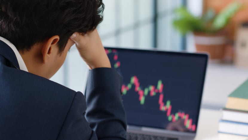 Commentary: Is it time for stock market investors to hold or fold? Commentary: Is it time for stock market investors to hold or fold?