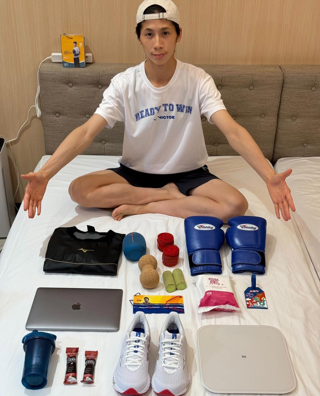 lin_yuting_endorses_sanitary_pads_3.jpg