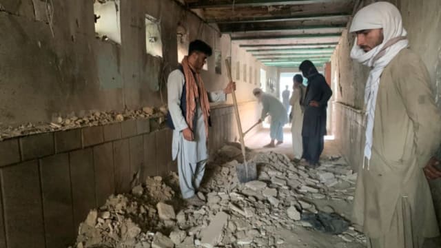 阿富汗回教堂爆炸案 死亡人数激增到至少41个