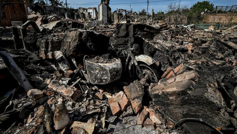 Ukraine on edge as shellfire resounds around Zaporizhzhia nuclear plant Ukraine on edge as shellfire resounds around Zaporizhzhia nuclear plant