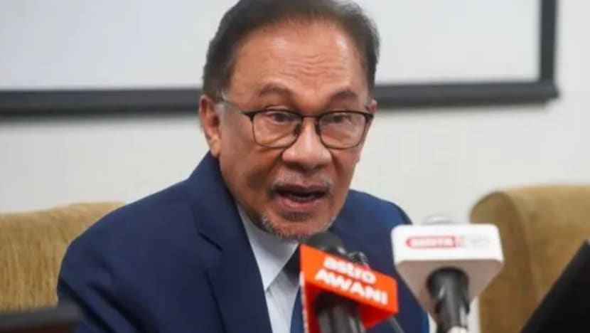 UMNO tidak boleh paksa, PM Ismail Sabri berhak buat keputusan bubarkan Parlimen, kata Anwar Ibrahim