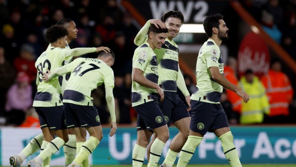 Man City terus menekan Arsenal dengan kemenangan 4-1 melawan Bournemouth
