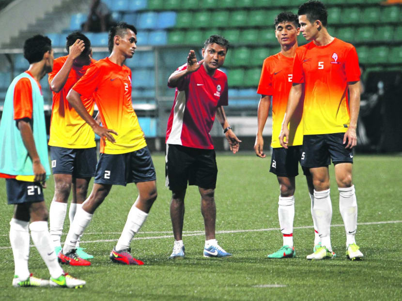 No room for friendship as Sundram plots win for LionsXII