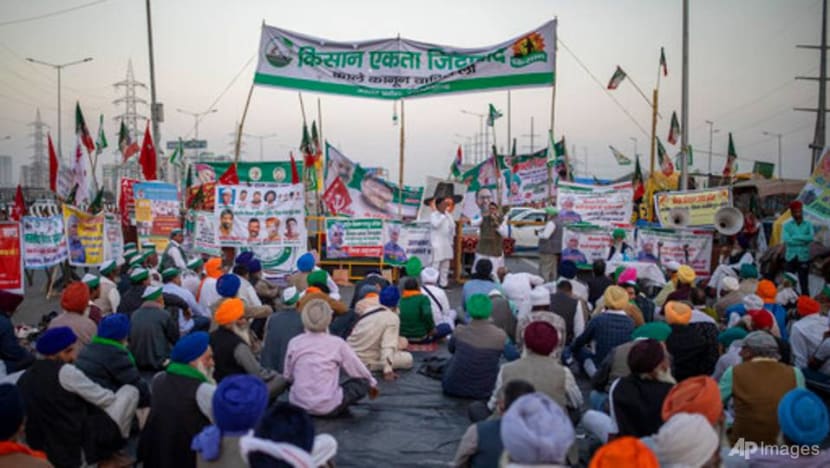 Protesting Indian farmers call for second strike in a week Protesting Indian farmers call for second strike in a week