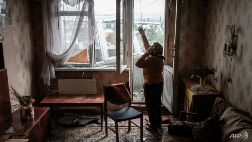 Russian reservists flee as Moscow begins troop mobilisation for Ukraine fight