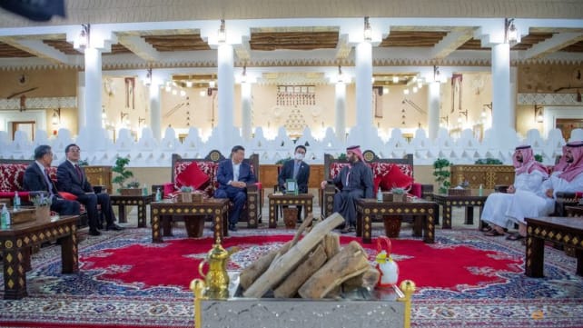 Saudi Arabia gathers China's Xi with Arab leaders in 'new era' of ties