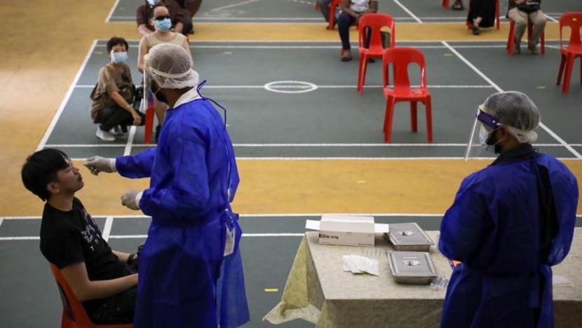 Mu0027sia lapor hampir 18,600 kes baru COVID-19; hari kedua Sarawak 