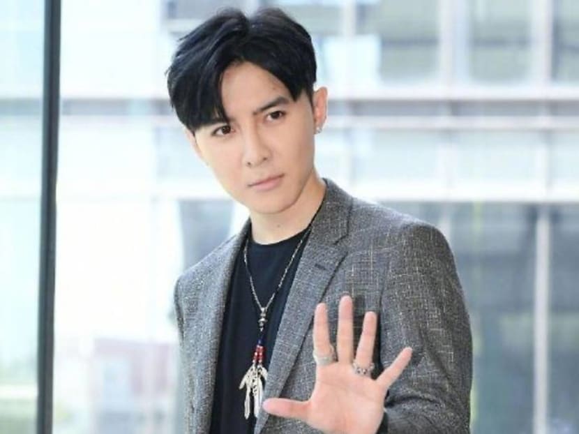 Eddie Peng Rubbishes Claims That He’s Dating Taiwanese Singer Danson ...