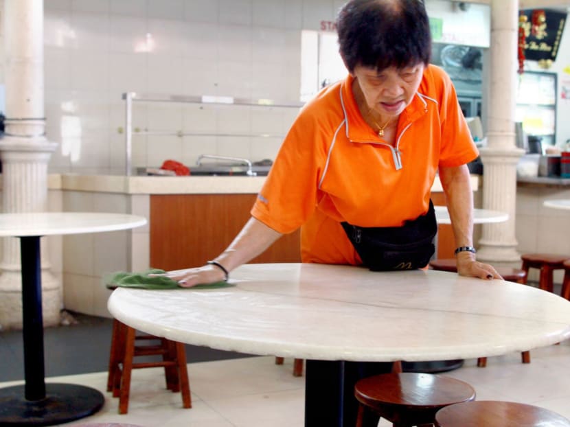 Govt to extend wage subsidy for older workers till 2017