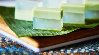 Kueh Salat Coconut Jelly — A Refreshing #StayHome Dessert To Make