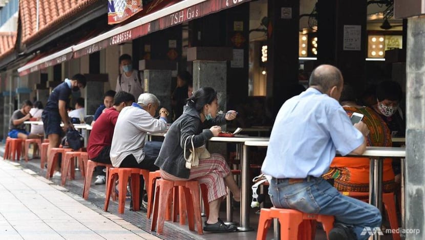 Diners to remove masks only while eating or drinking: MOH Diners to remove masks only while eating or drinking: MOH
