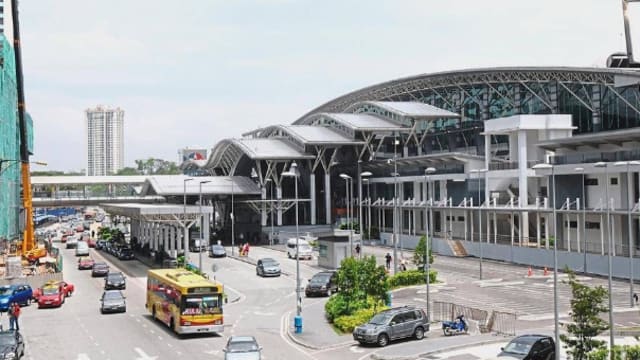 持新加坡护照者即日起 可在新山关卡用自动通关闸门入境
