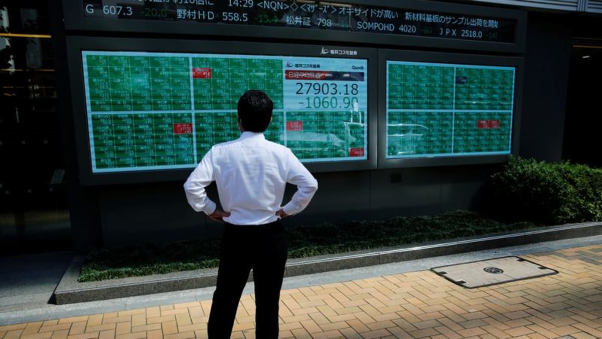 Pasar Asia mengikuti penurunan Wall St di tengah prospek yang suram