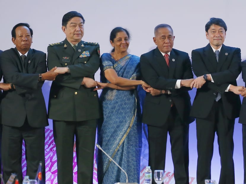 Chinese Defence Minister Chang Wanquan (fourth from left) meeting his counterparts from Asean and other dialogue partners in Philippines on Tuesday.  Photo: AP