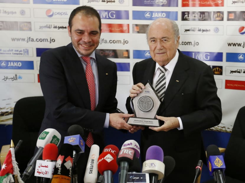 Is Platini pulling the strings in FIFA race?