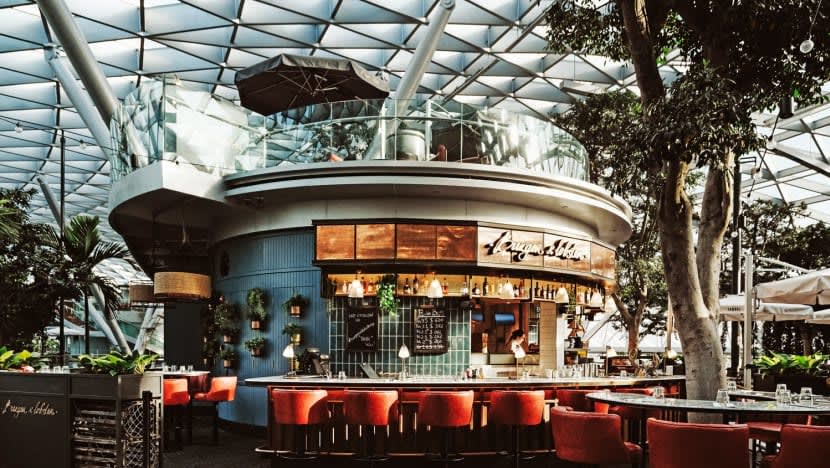   Burger & Lobster di Jewel Lapangan Terbang Changi dibenar sambung operasi 