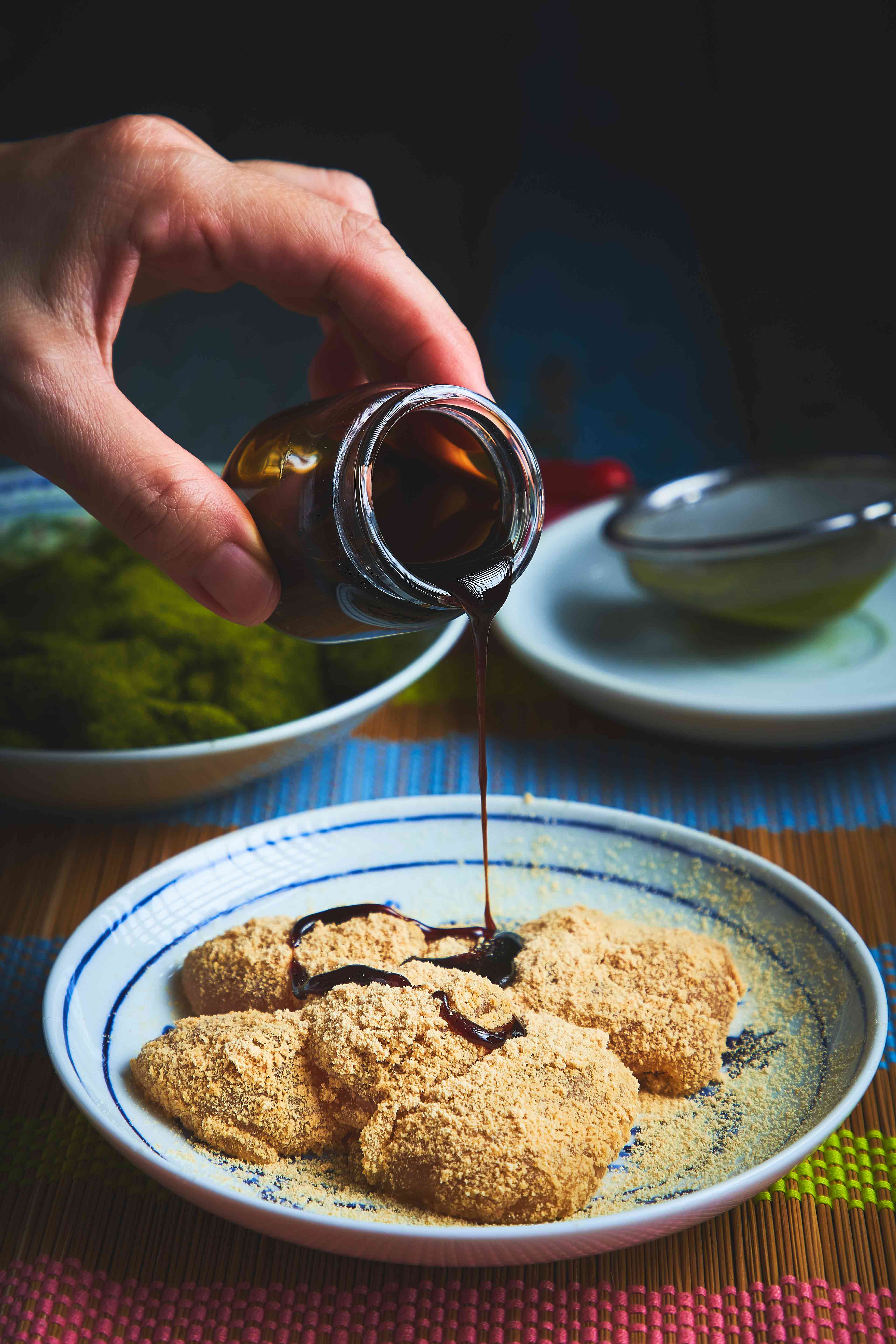 Gula Melaka Warabi Mochi, A Singaporean Spin On The Traditional Japanese Treat Gula Melaka Warabi Mochi, A Singaporean Spin On The Traditional Japanese Treat