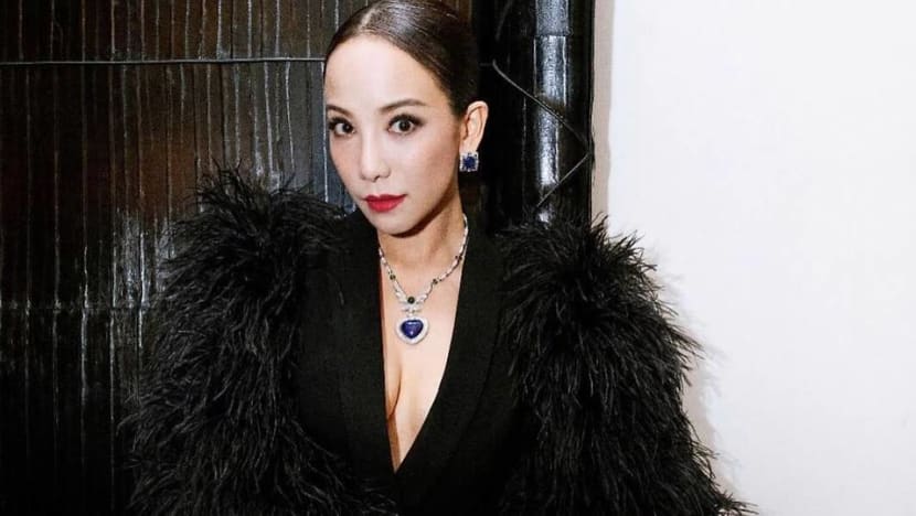 Fiona Xie walked the Crazy Rich Asians jade carpet in 2.2 million dollars worth of Bvlgari jewels
