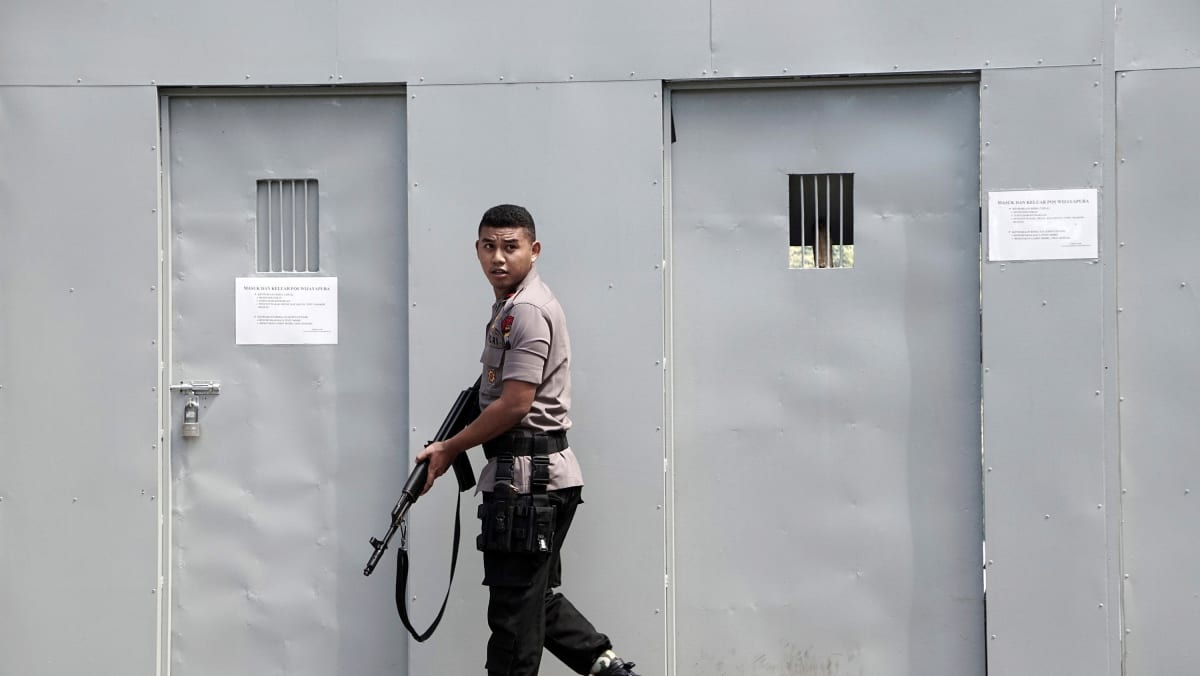 Indonesia Prepares Prison Ahead Of Drug Convict Executions - TODAY