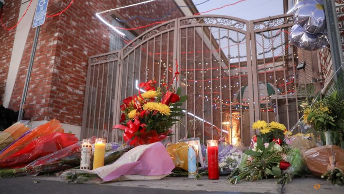 Police seek motive to Los Angelesarea mass shooting as 11th victim dies TODAY