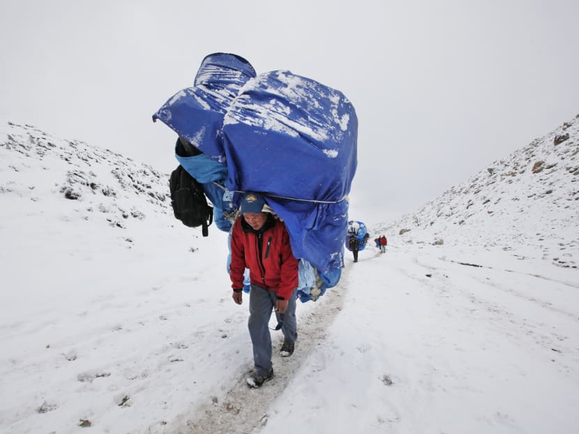 Despite backtoback disasters, climbers return to Everest TODAY